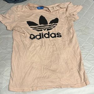 Adidas T-Shirt